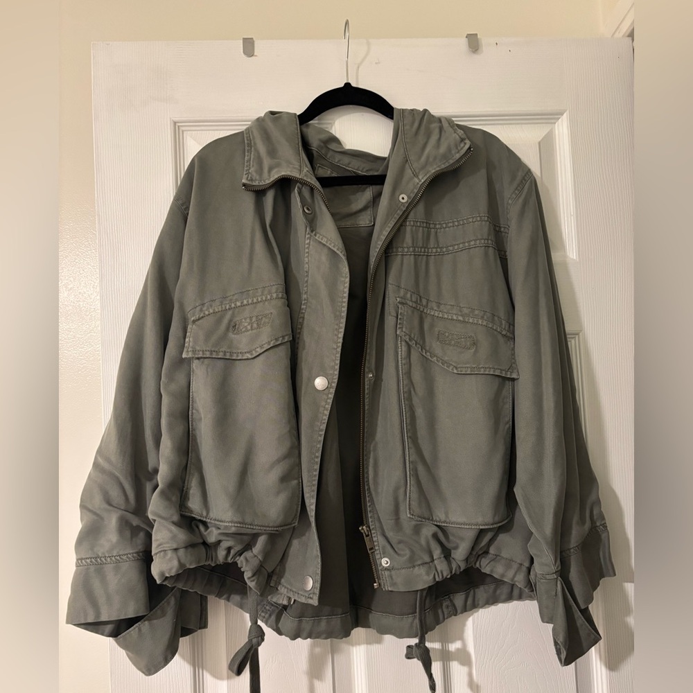 Women's Gray Jacket